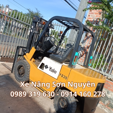 Xe Nâng Dầu 8